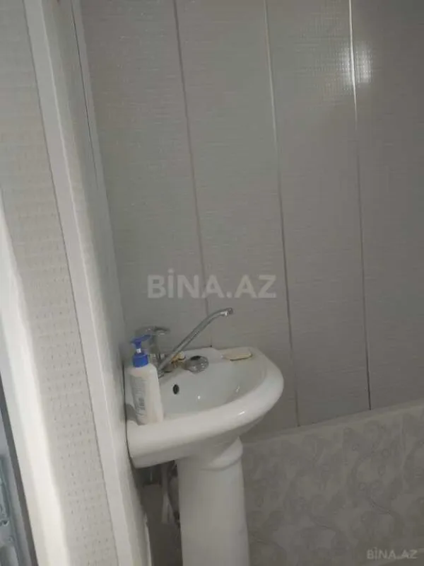 Satılır 7 otaqlı həyət evi 165.8 m²