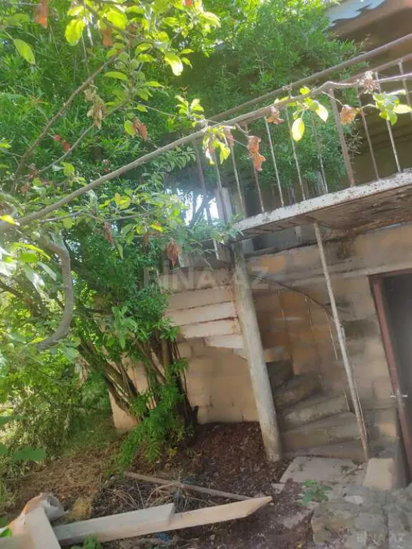 Satılır 7 otaqlı həyət evi 165.8 m²