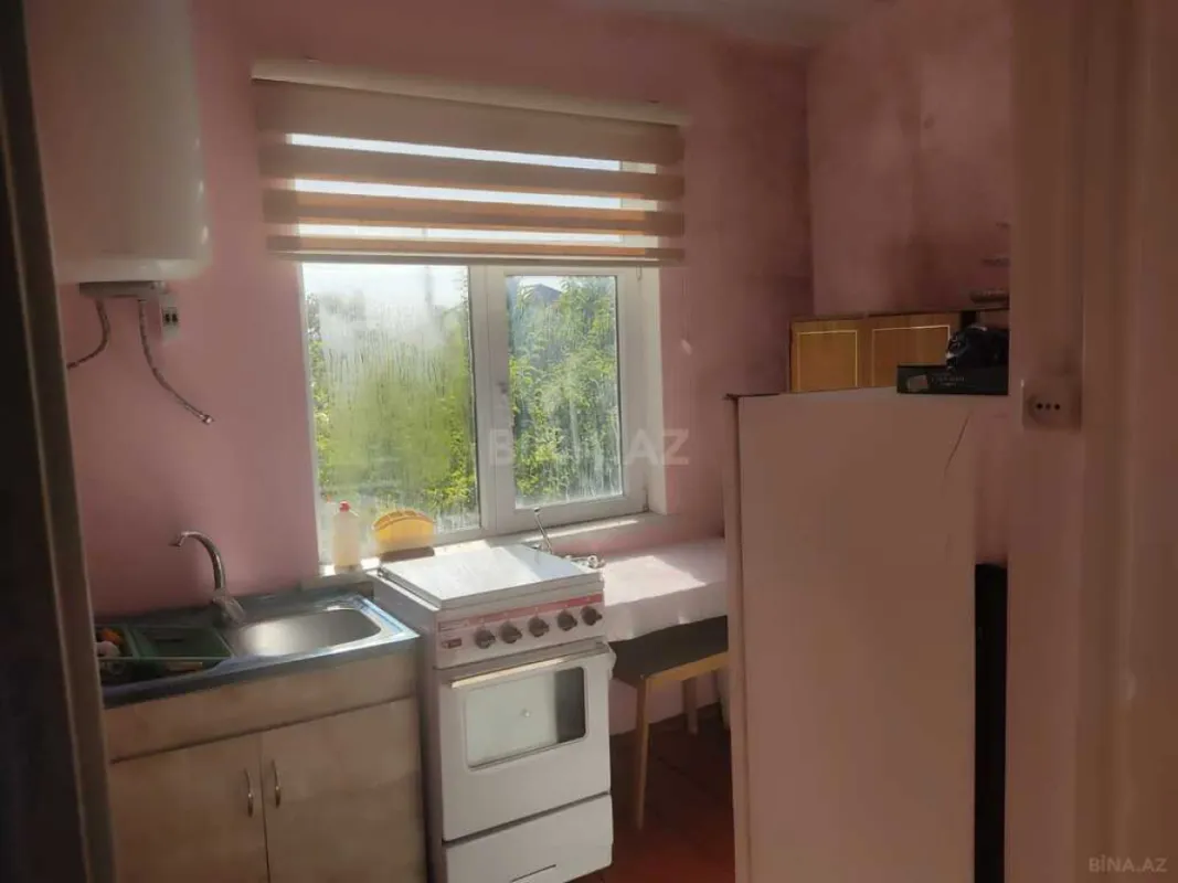 Satılır 7 otaqlı həyət evi 165.8 m²