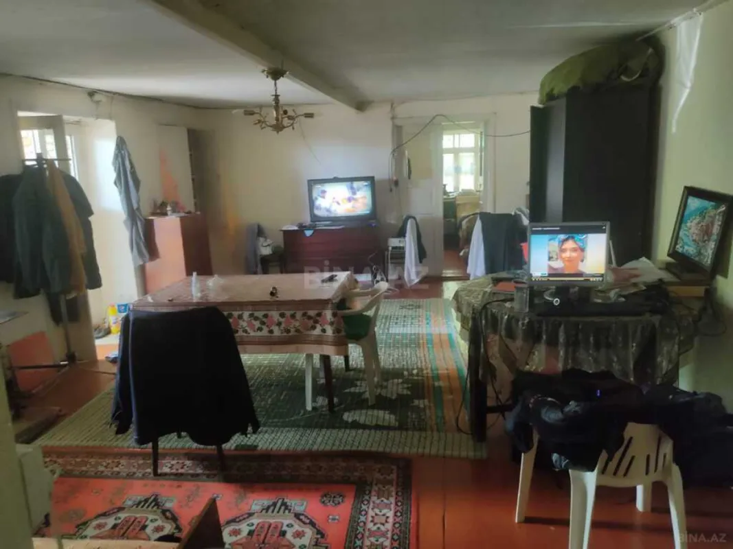 Satılır 7 otaqlı həyət evi 165.8 m²