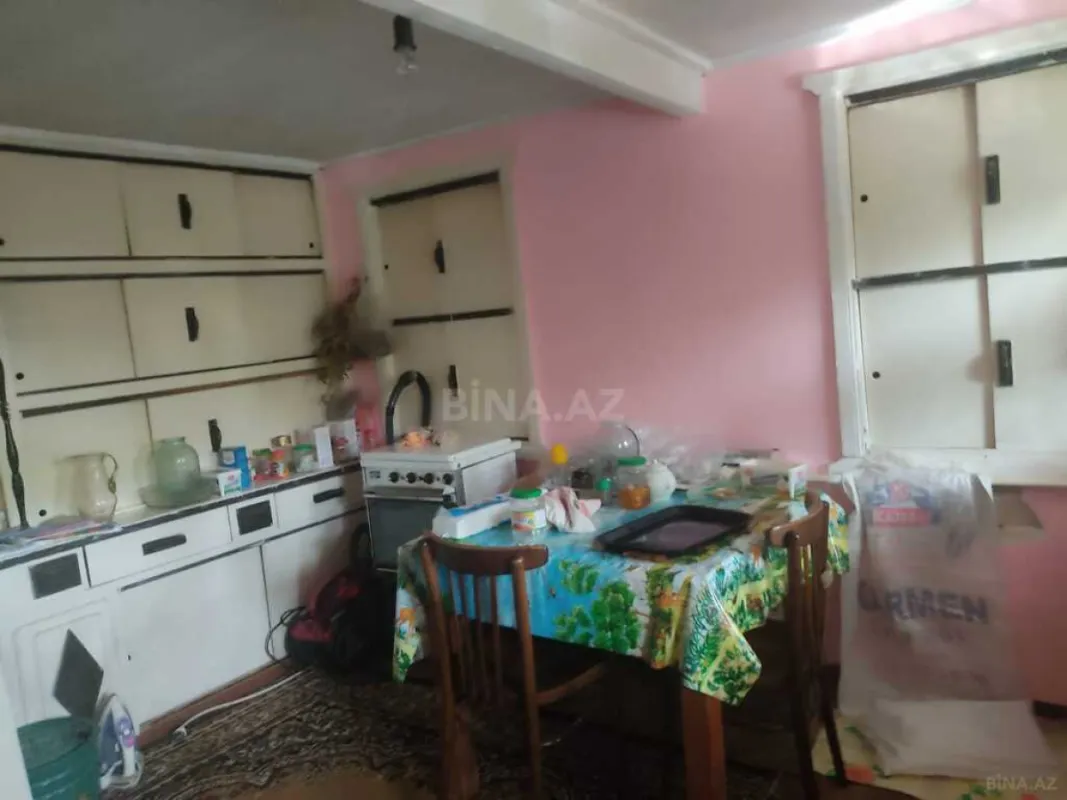 Satılır 7 otaqlı həyət evi 165.8 m²