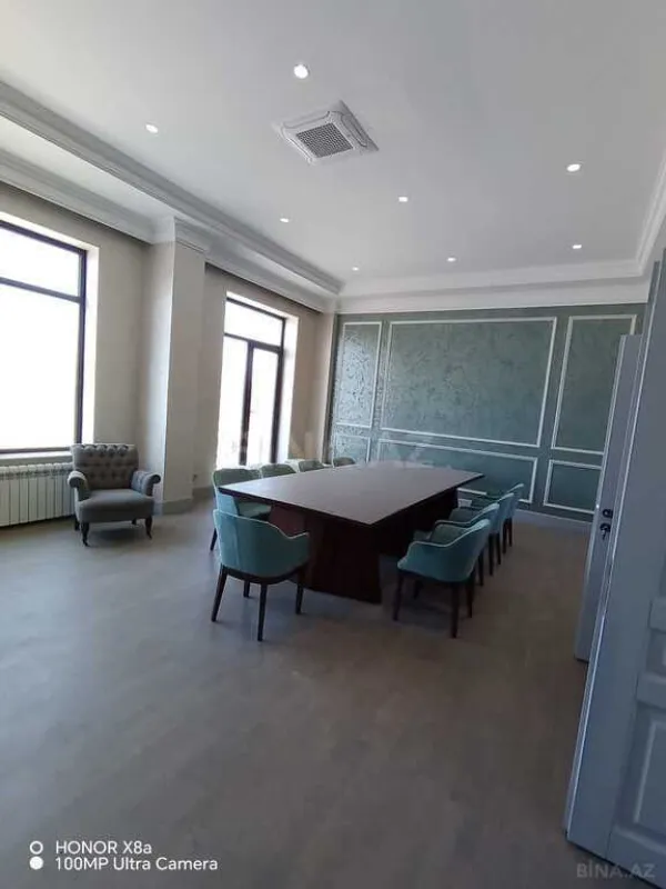 Kirayə verilir 4 otaqlı ofis 230 m²