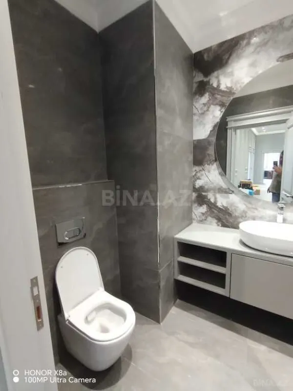 Kirayə verilir 4 otaqlı ofis 230 m²