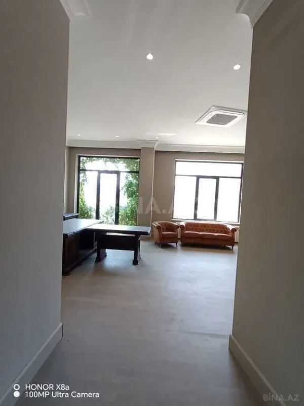 Kirayə verilir 4 otaqlı ofis 230 m²