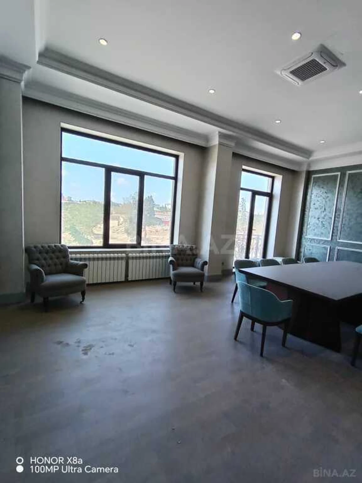 Kirayə verilir 4 otaqlı ofis 230 m²