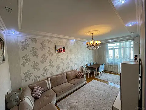 Satılır 2 otaqlı mənzil 65 m²