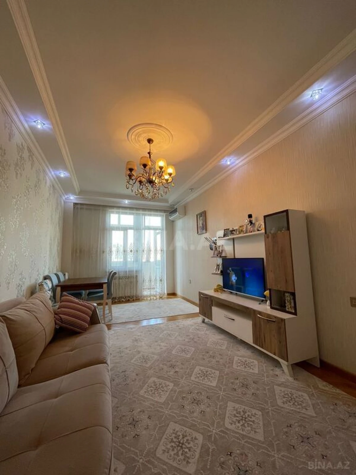 Satılır 2 otaqlı mənzil 65 m²