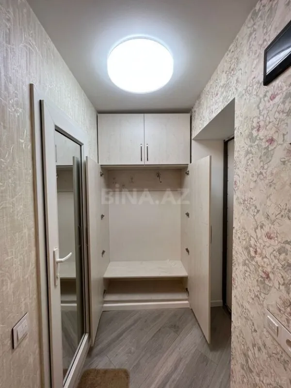 Satılır 2 otaqlı mənzil 65 m²