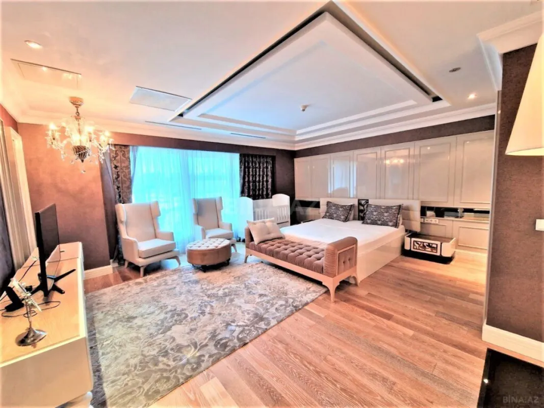 Kirayə verilir 3 otaqlı mənzil 200 m²
