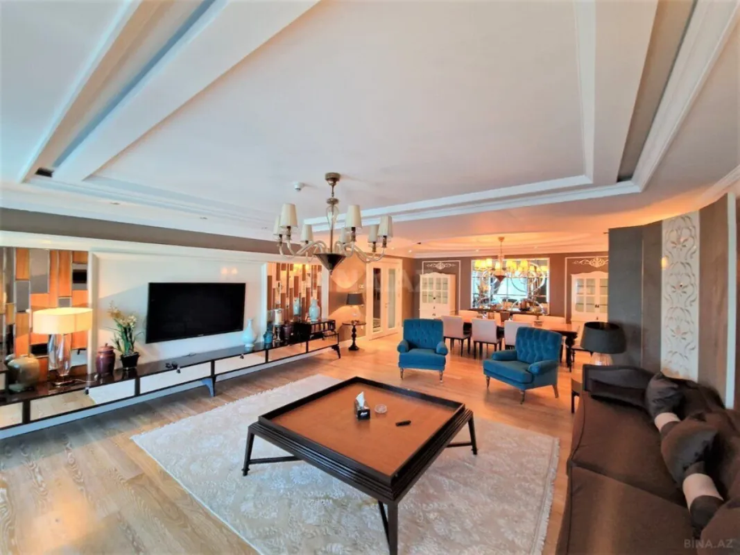 Kirayə verilir 3 otaqlı mənzil 200 m²