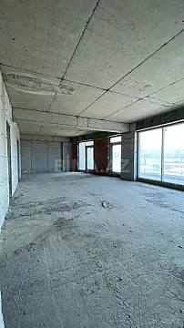 Satılır 4 otaqlı mənzil 239 m²