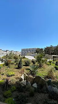 Satılır 4 otaqlı mənzil 239 m²