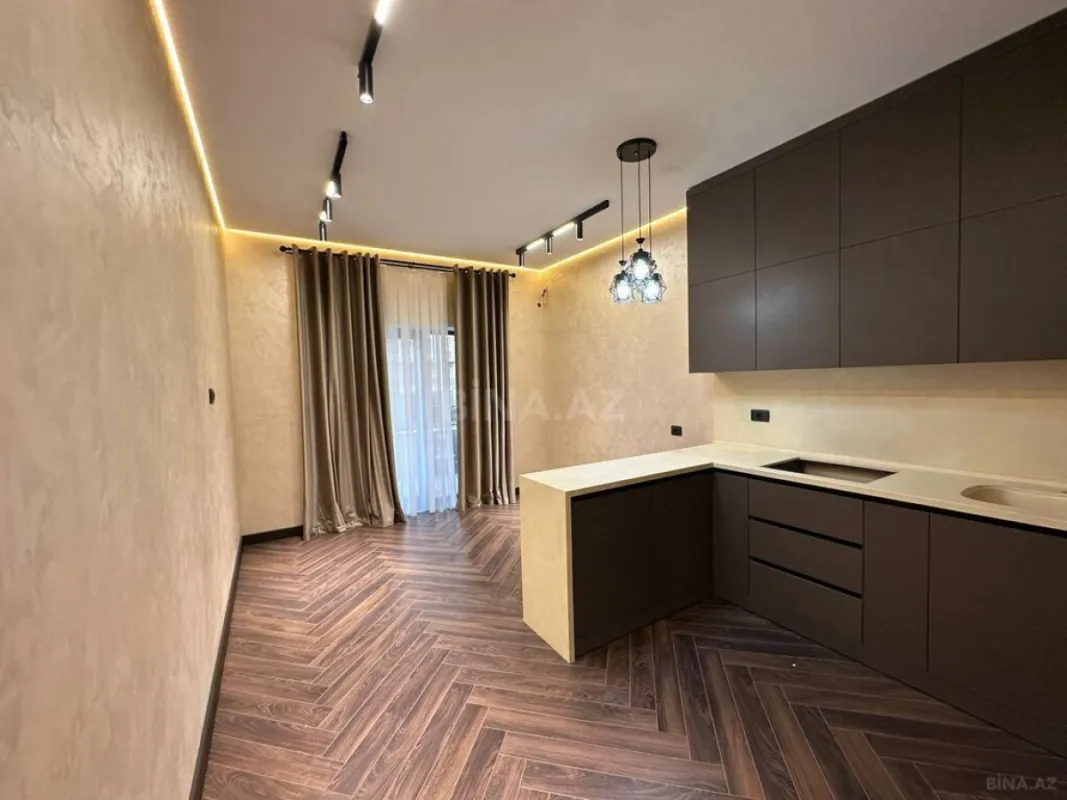 Satılır 2 otaqlı mənzil 69 m²