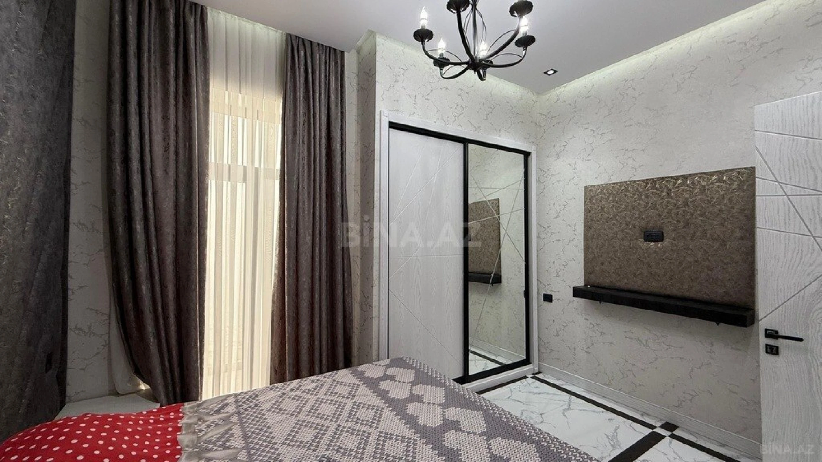 Kirayə verilir 3 otaqlı həyət evi 200 m²