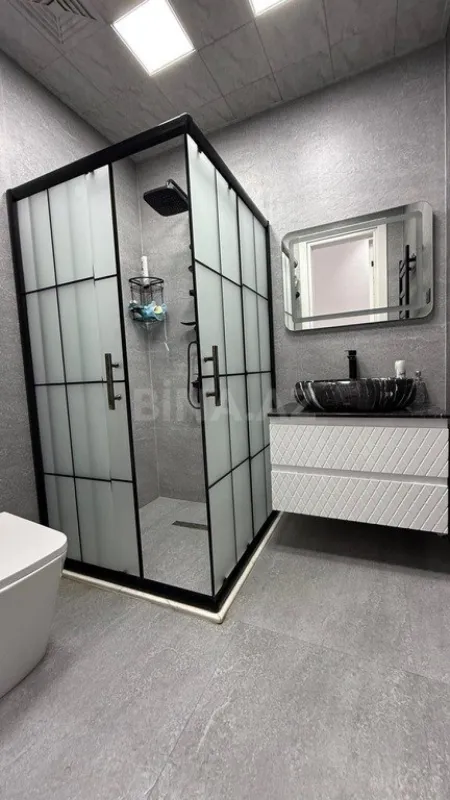 Kirayə verilir 3 otaqlı həyət evi 200 m²