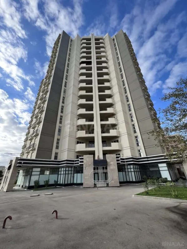 Satılır 3 otaqlı mənzil 155 m²