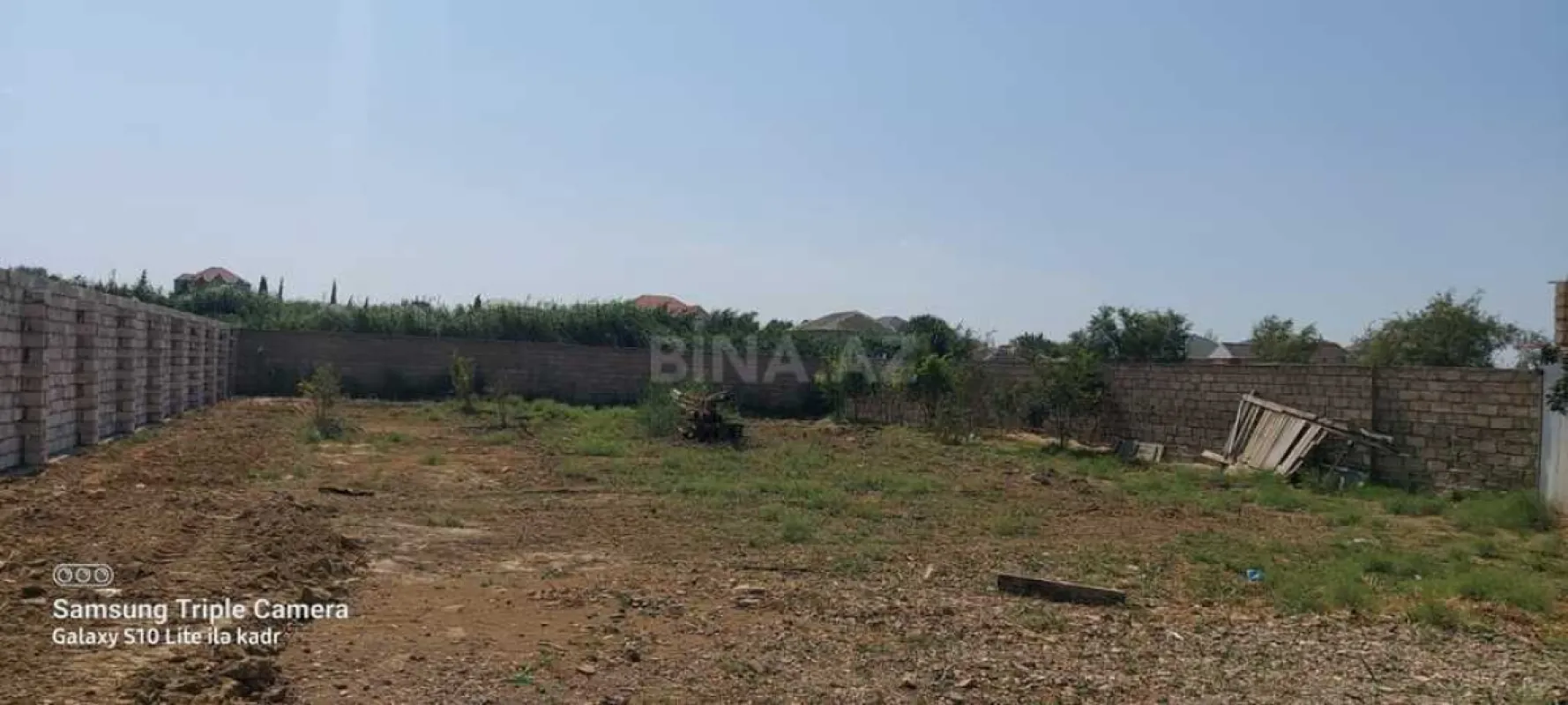 Satılır obyekt 400 m²