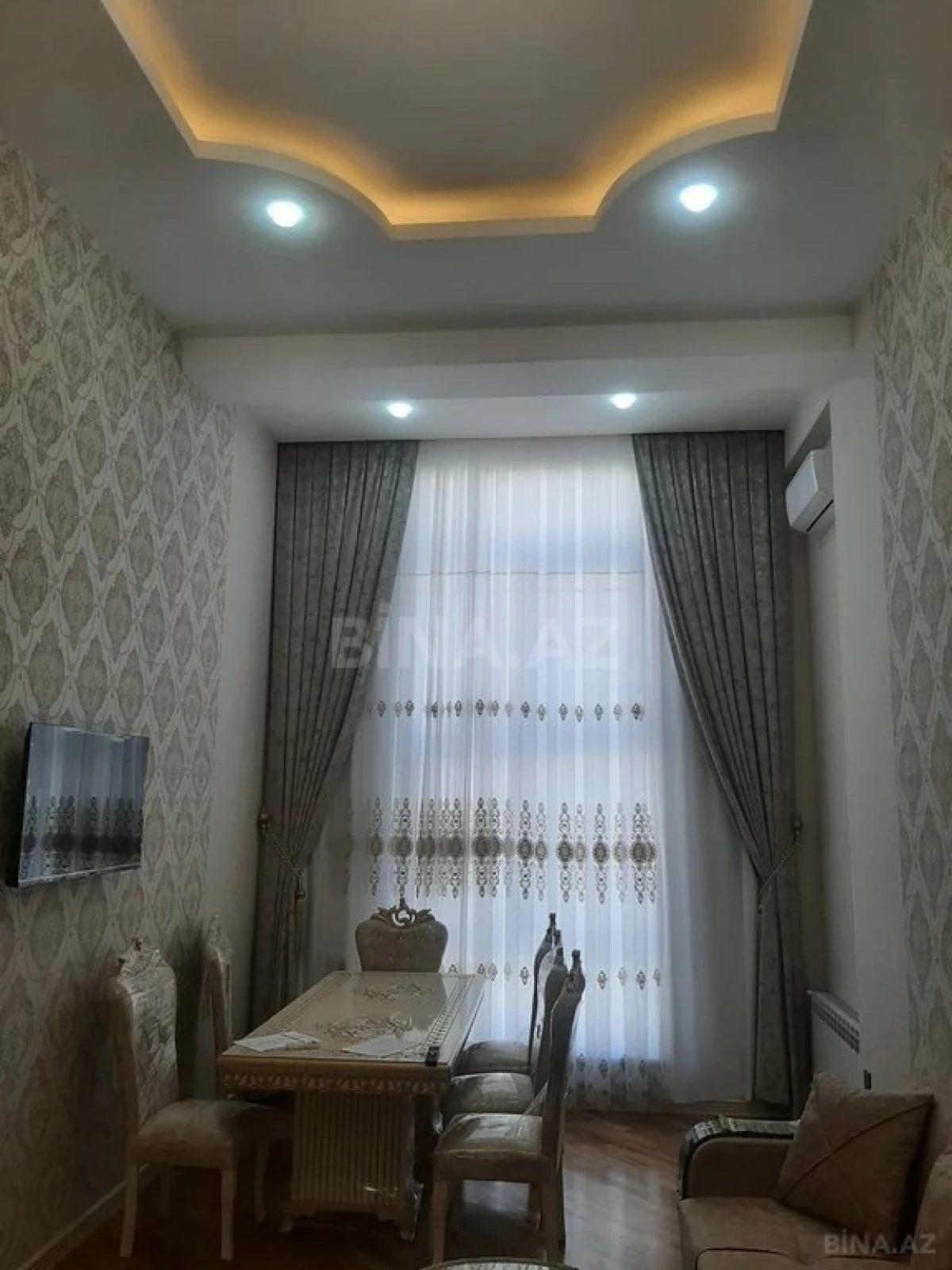 Kirayə verilir 3 otaqlı mənzil 115 m²