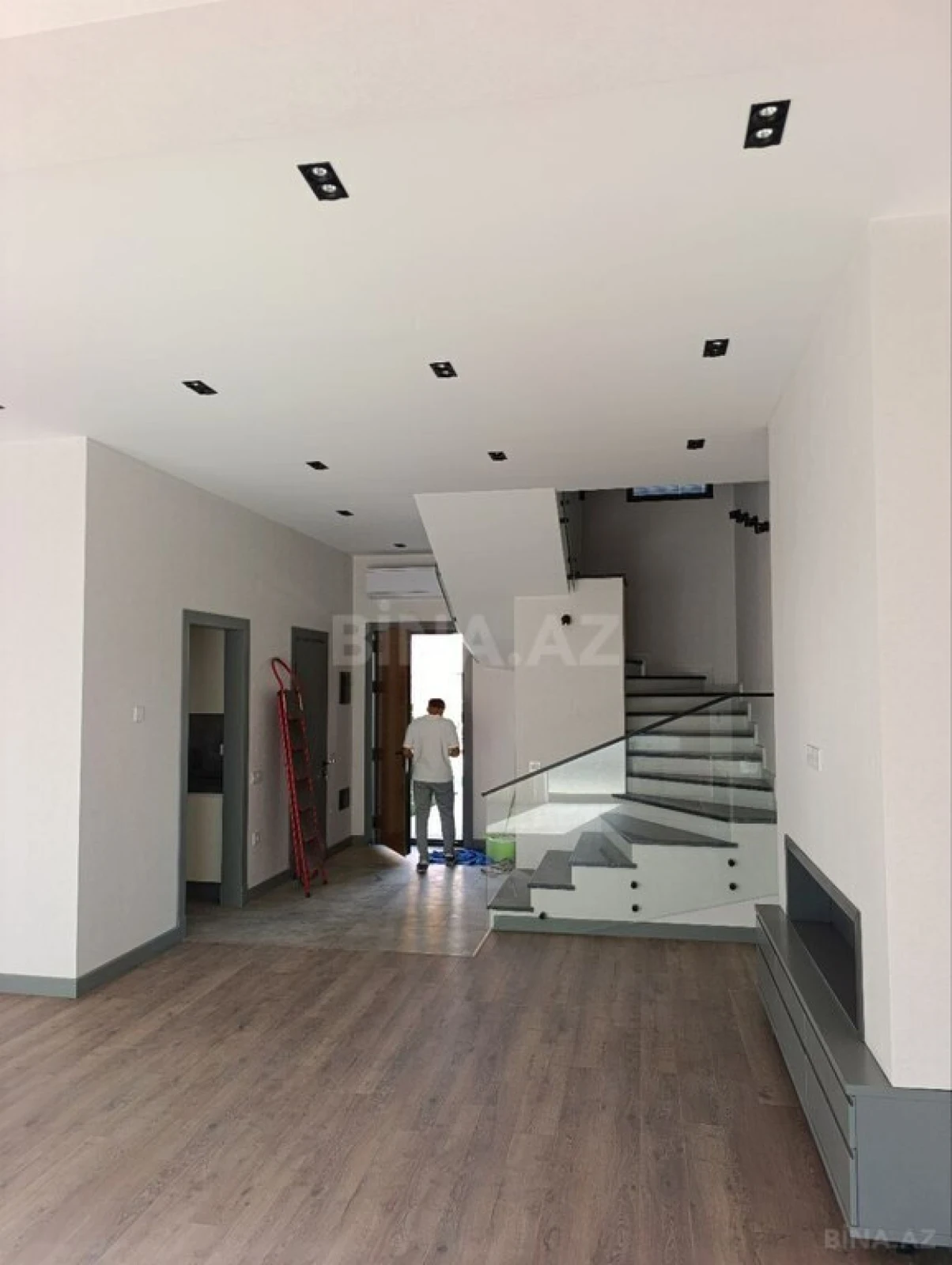Kirayə verilir 3 otaqlı həyət evi 130 m²