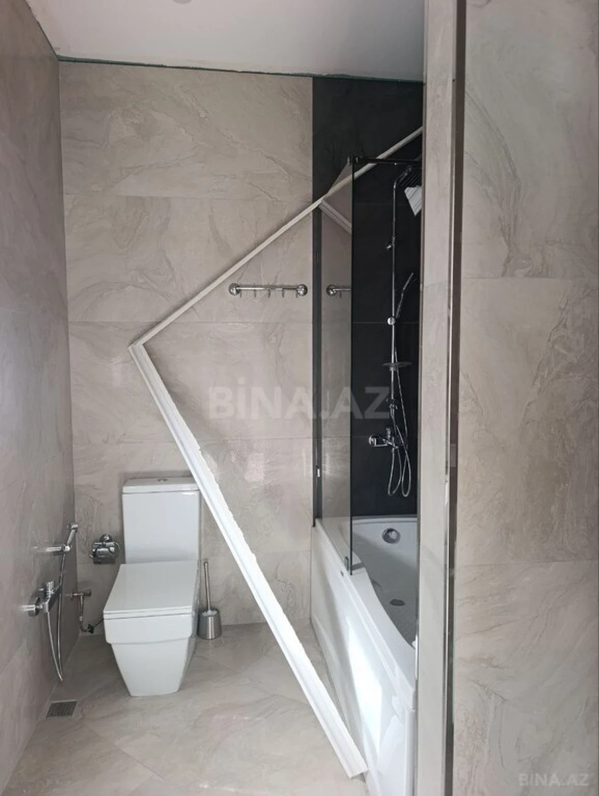 Kirayə verilir 3 otaqlı həyət evi 130 m²