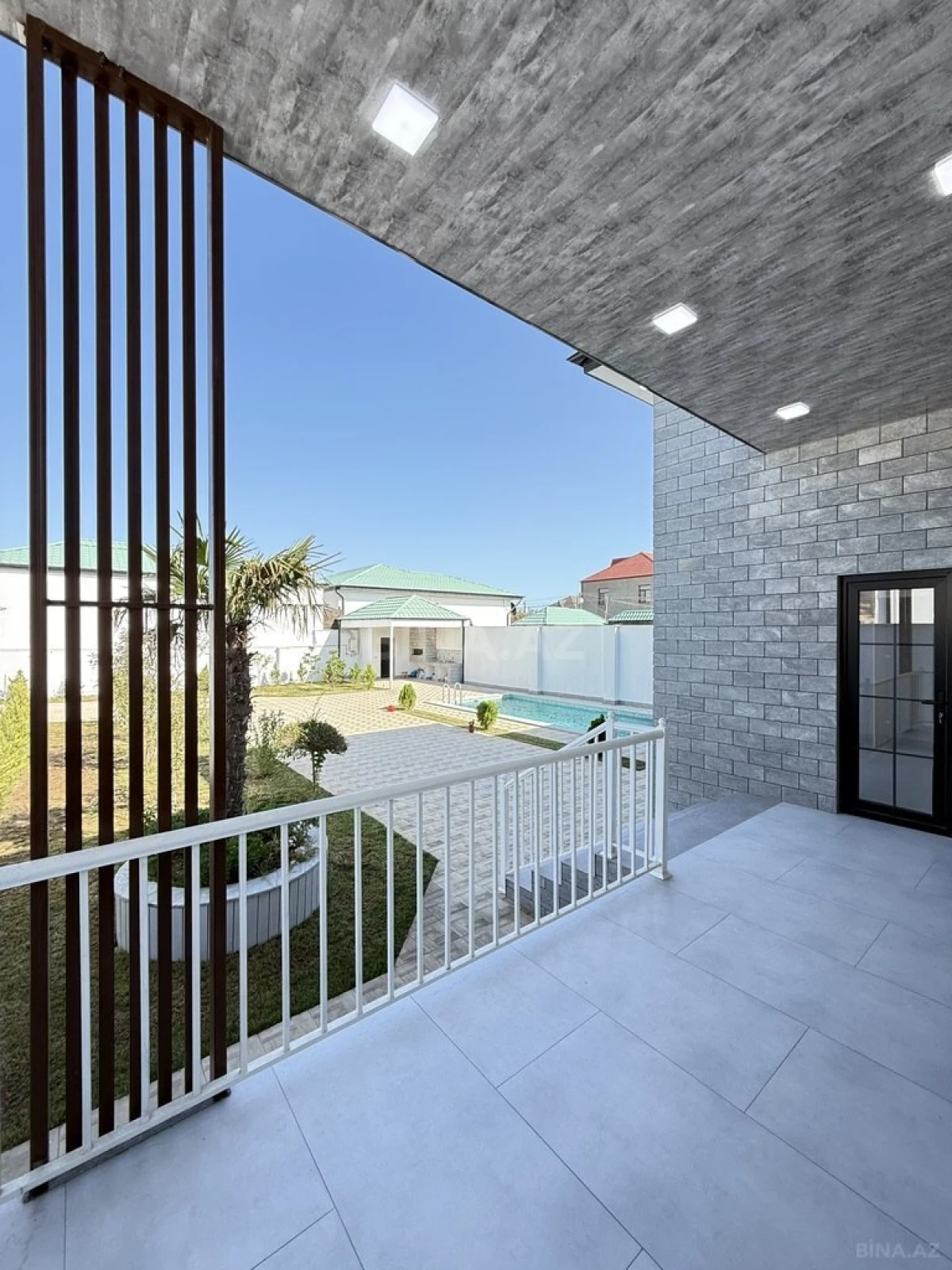 Satılır 4 otaqlı həyət evi 160 m²