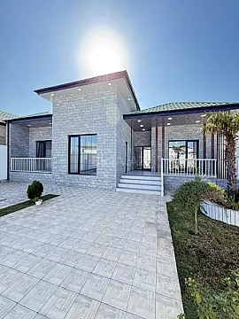 Satılır 4 otaqlı həyət evi 160 m²