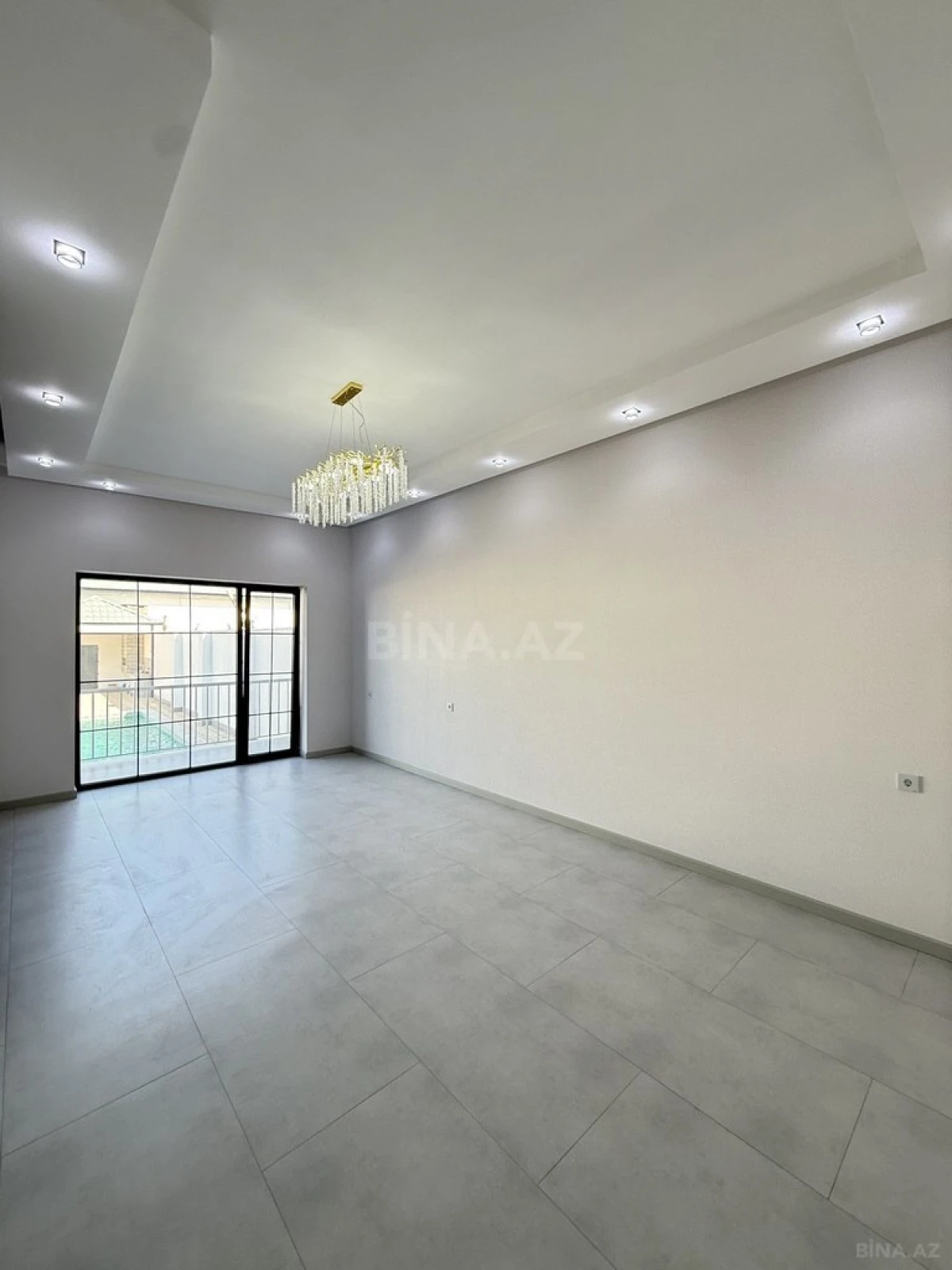 Satılır 4 otaqlı həyət evi 160 m²