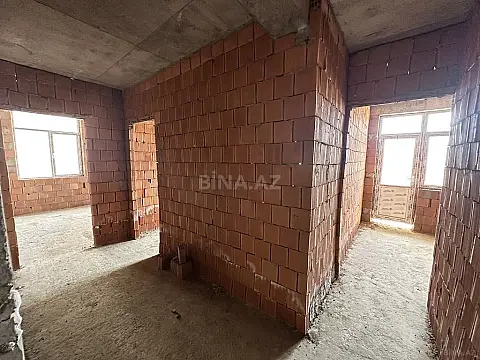 Satılır 2 otaqlı mənzil 68 m²