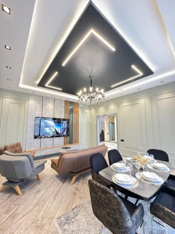 Satılır 4 otaqlı həyət evi 200 m²