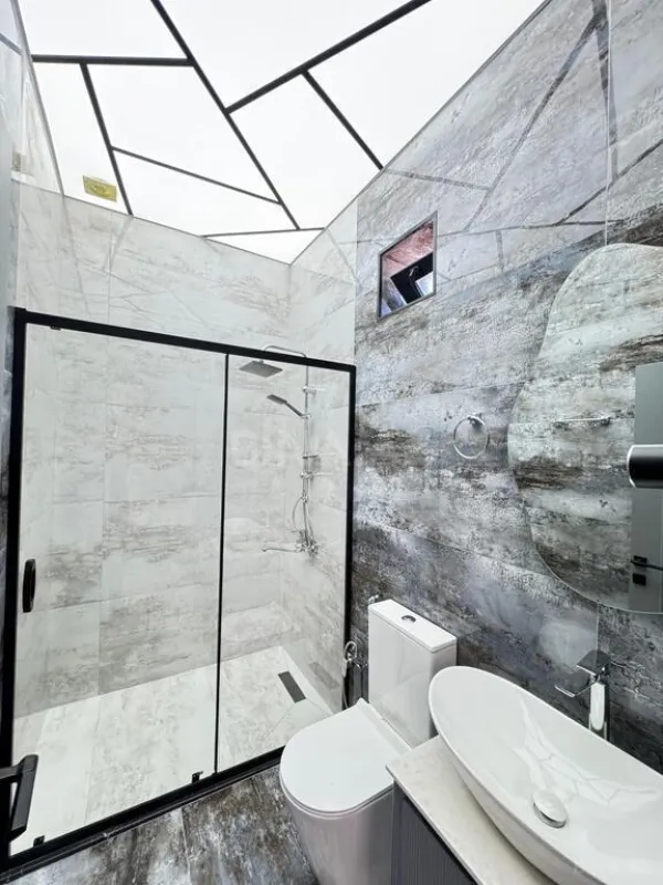 Satılır 4 otaqlı həyət evi 200 m²