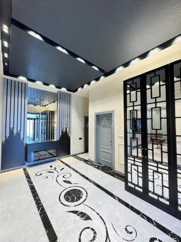 Satılır 4 otaqlı həyət evi 200 m²