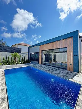 Satılır 4 otaqlı həyət evi 200 m²