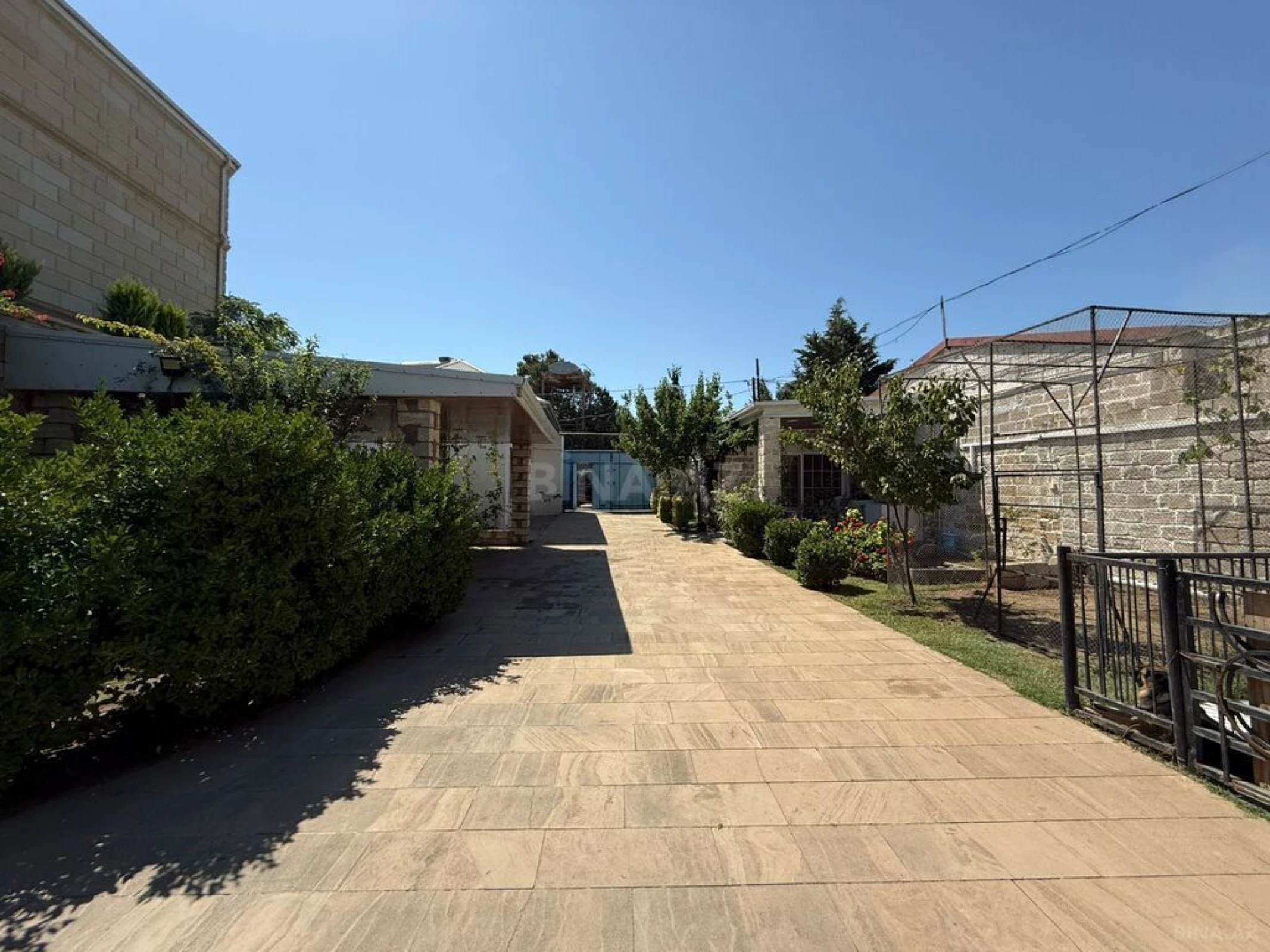 Satılır torpaq sahəsi 12 m²