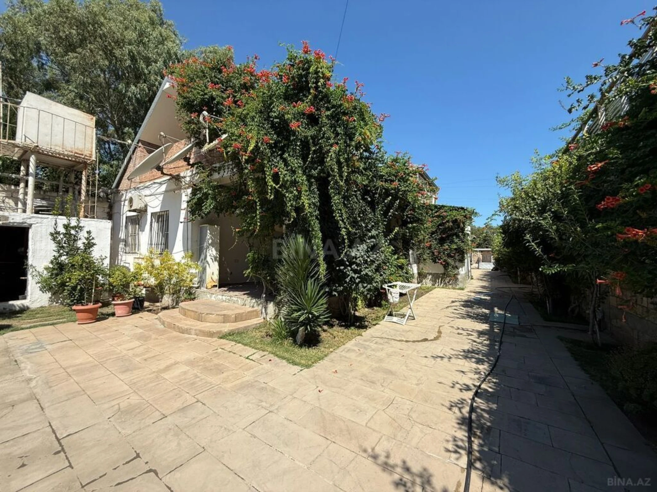 Satılır torpaq sahəsi 12 m²