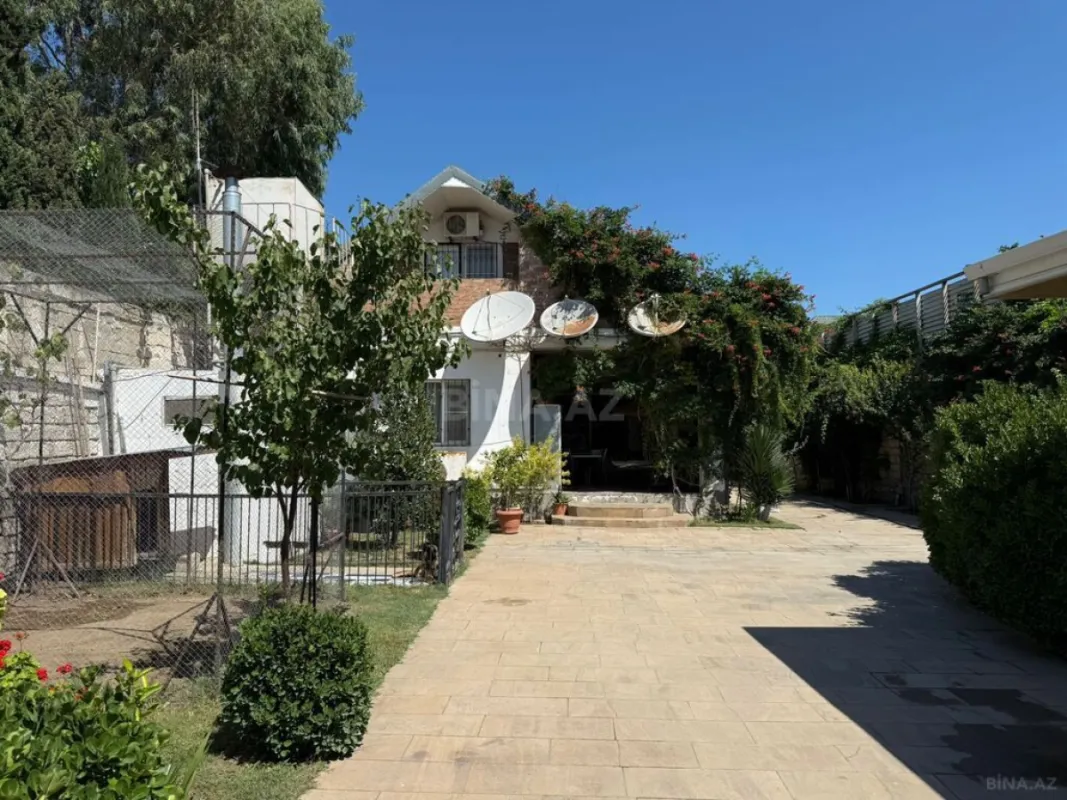 Satılır torpaq sahəsi 12 m²