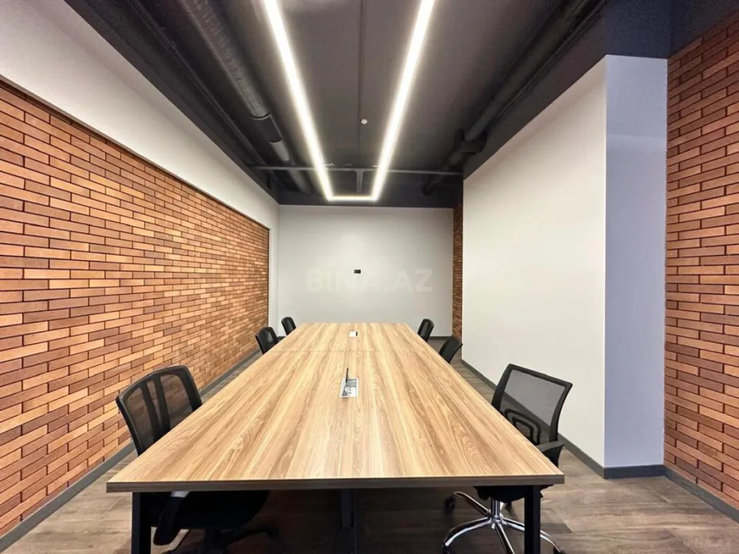 Kirayə verilir 8 otaqlı ofis 350 m²