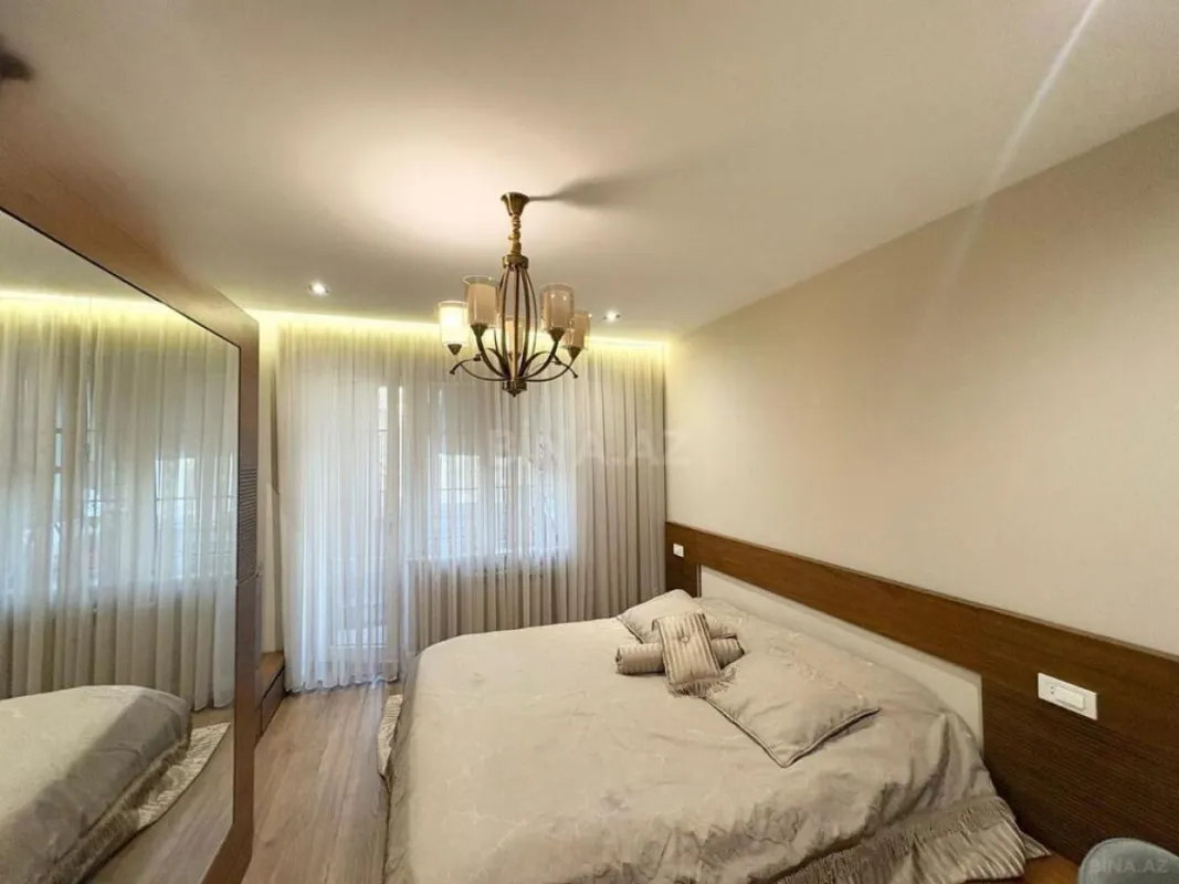 Satılır 3 otaqlı mənzil 90 m²