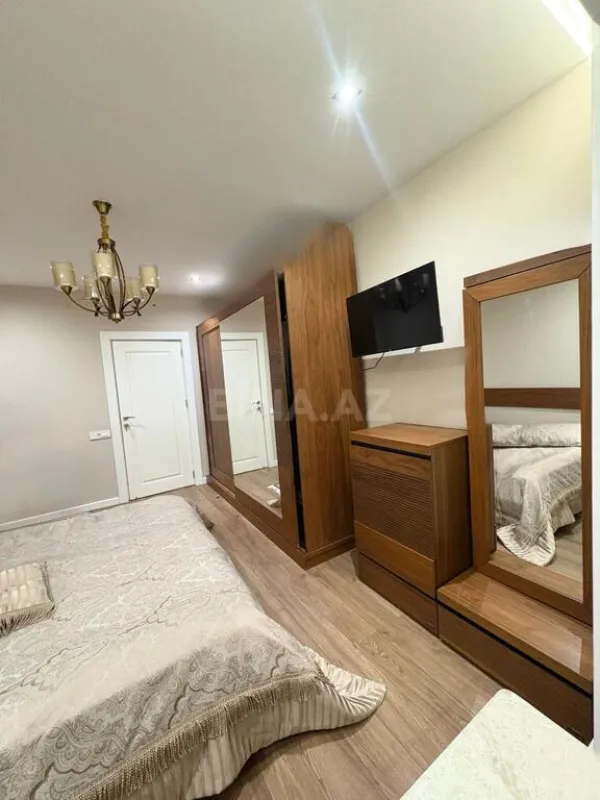 Satılır 3 otaqlı mənzil 90 m²
