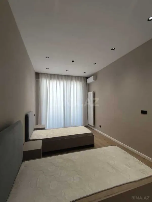 Satılır 2 otaqlı mənzil 117.2 m²