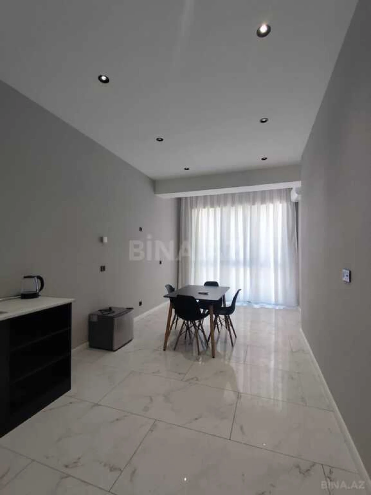Satılır 2 otaqlı mənzil 117.2 m²