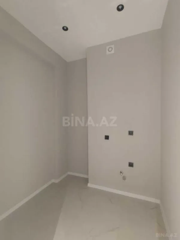 Satılır 2 otaqlı mənzil 117.2 m²