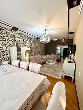Satılır 3 otaqlı mənzil 120 m²