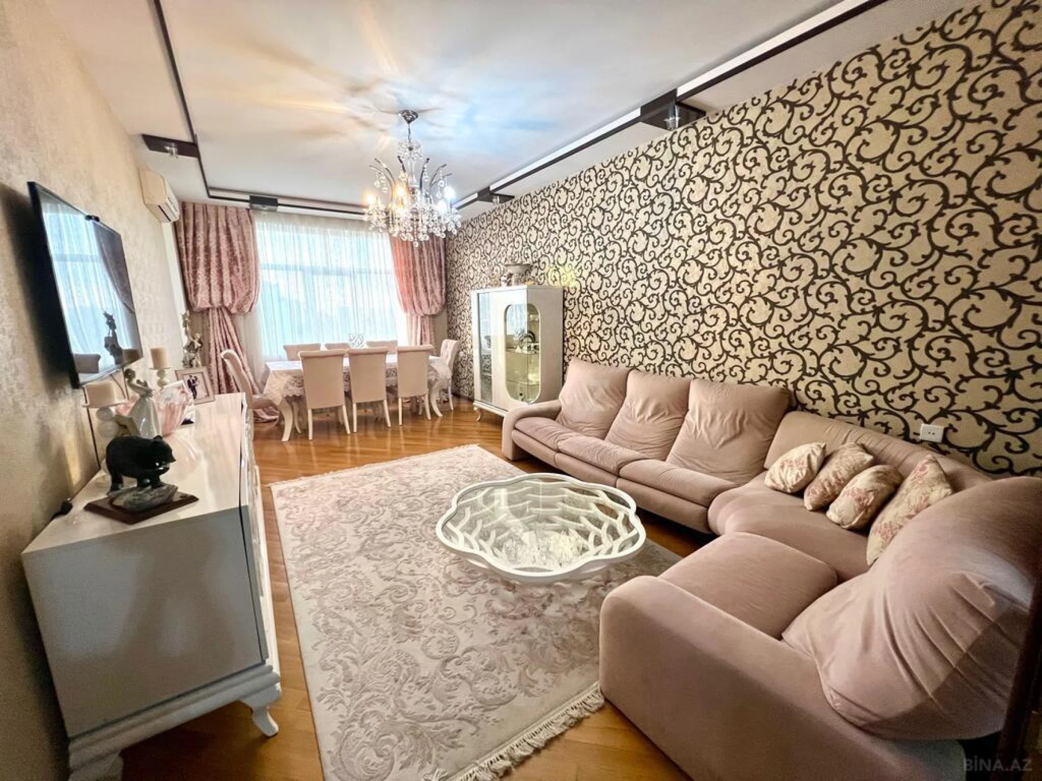 Satılır 3 otaqlı mənzil 120 m²