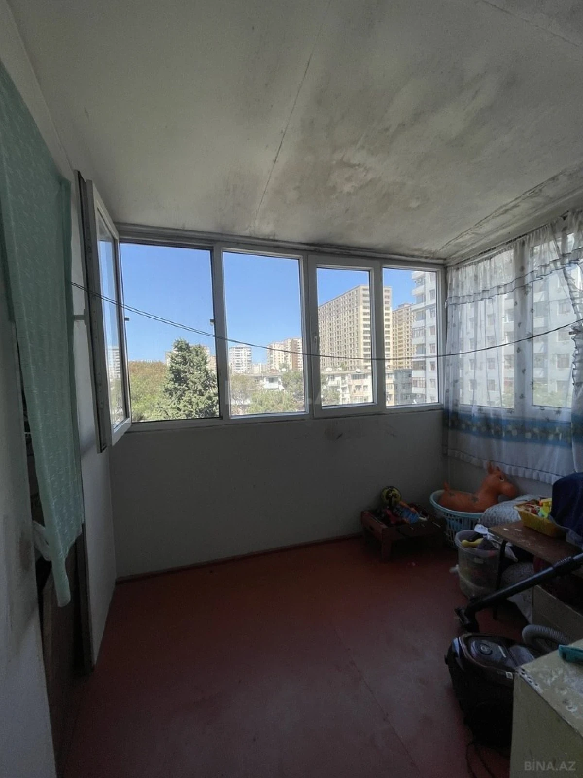 Satılır 2 otaqlı mənzil 60 m²