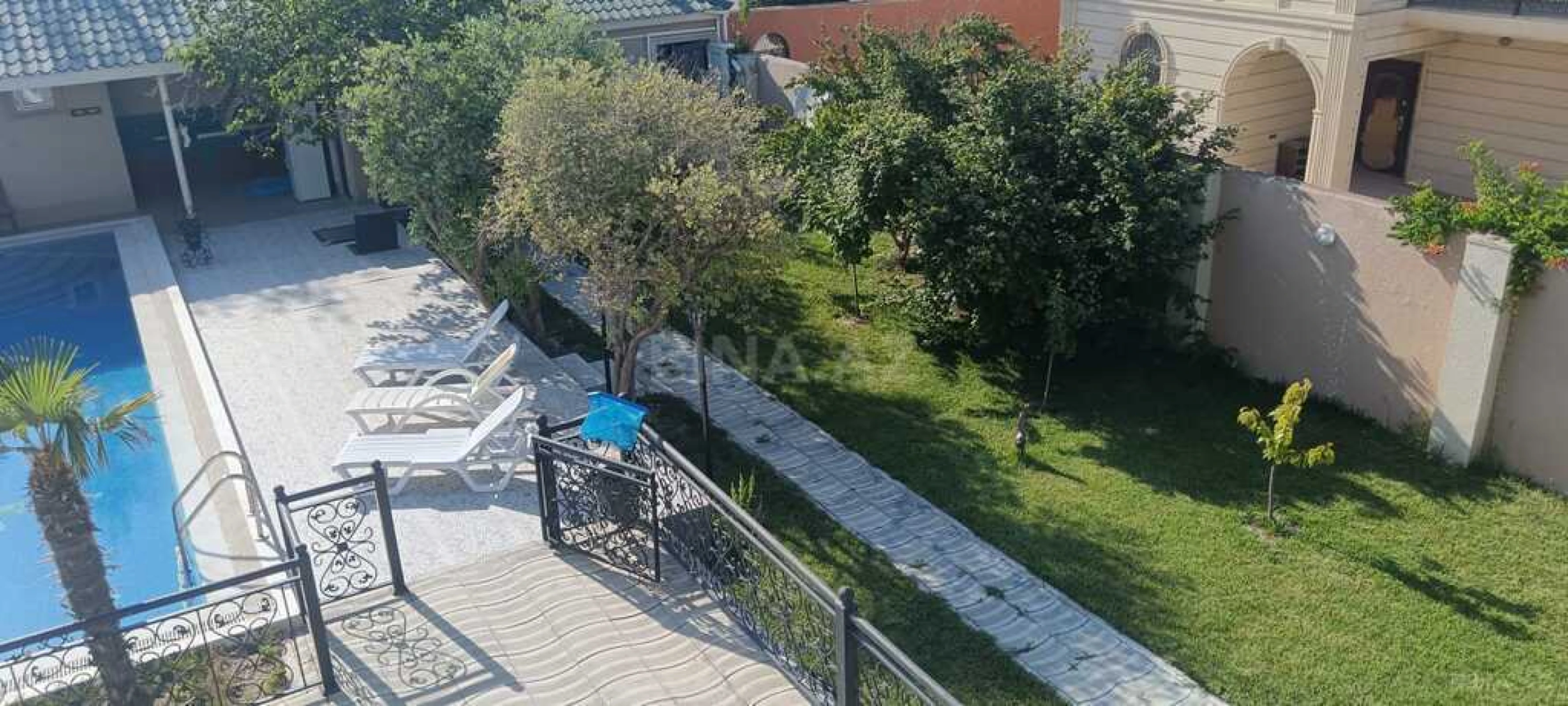 Kirayə verilir 4 otaqlı həyət evi 210 m²