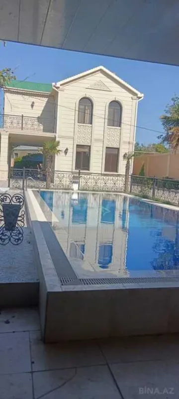 Kirayə verilir 4 otaqlı həyət evi 210 m²