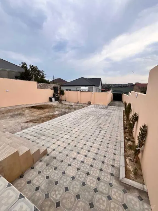 Satılır 4 otaqlı həyət evi 120 m²