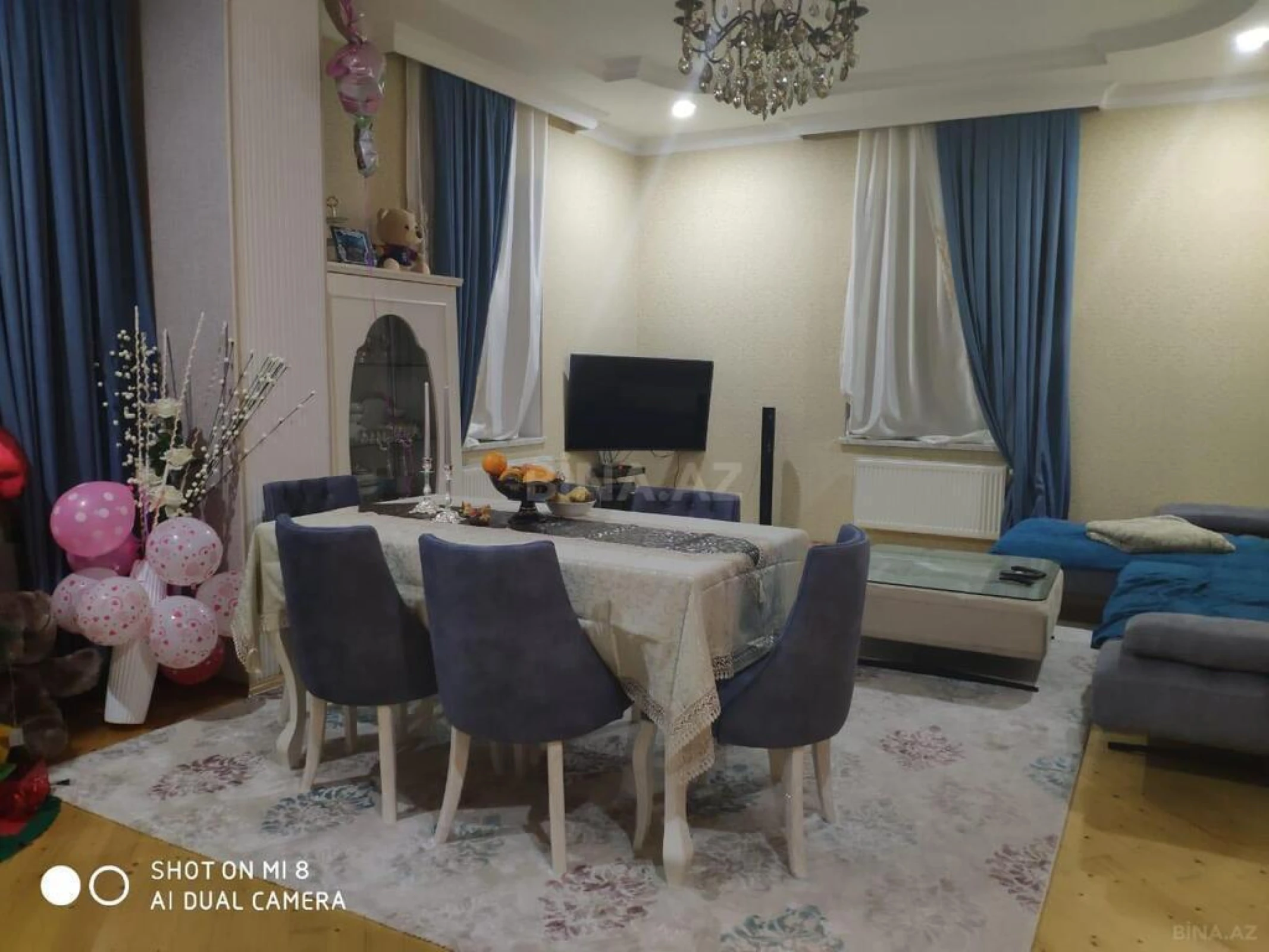 Satılır 5 otaqlı həyət evi 383 m²