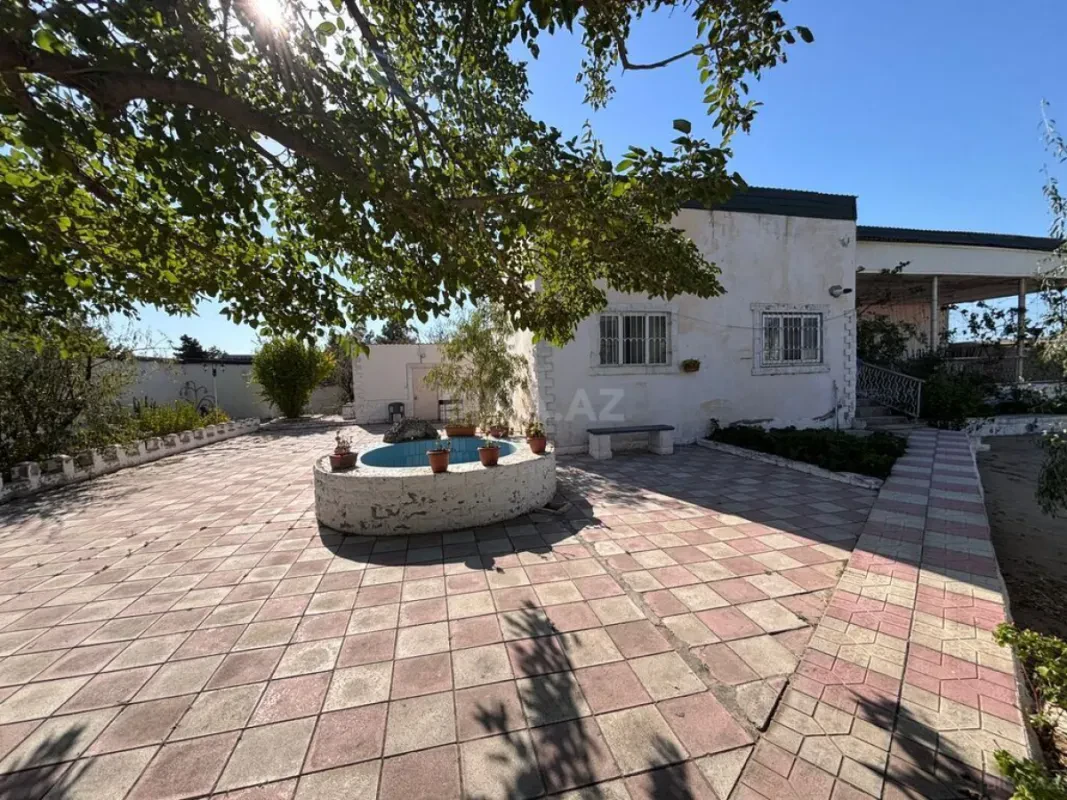 Satılır 4 otaqlı həyət evi 80 m²