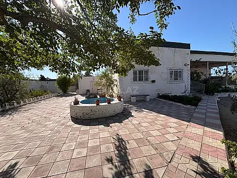 Satılır 4 otaqlı həyət evi 80 m²